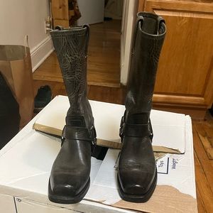 Women’s Frye boots